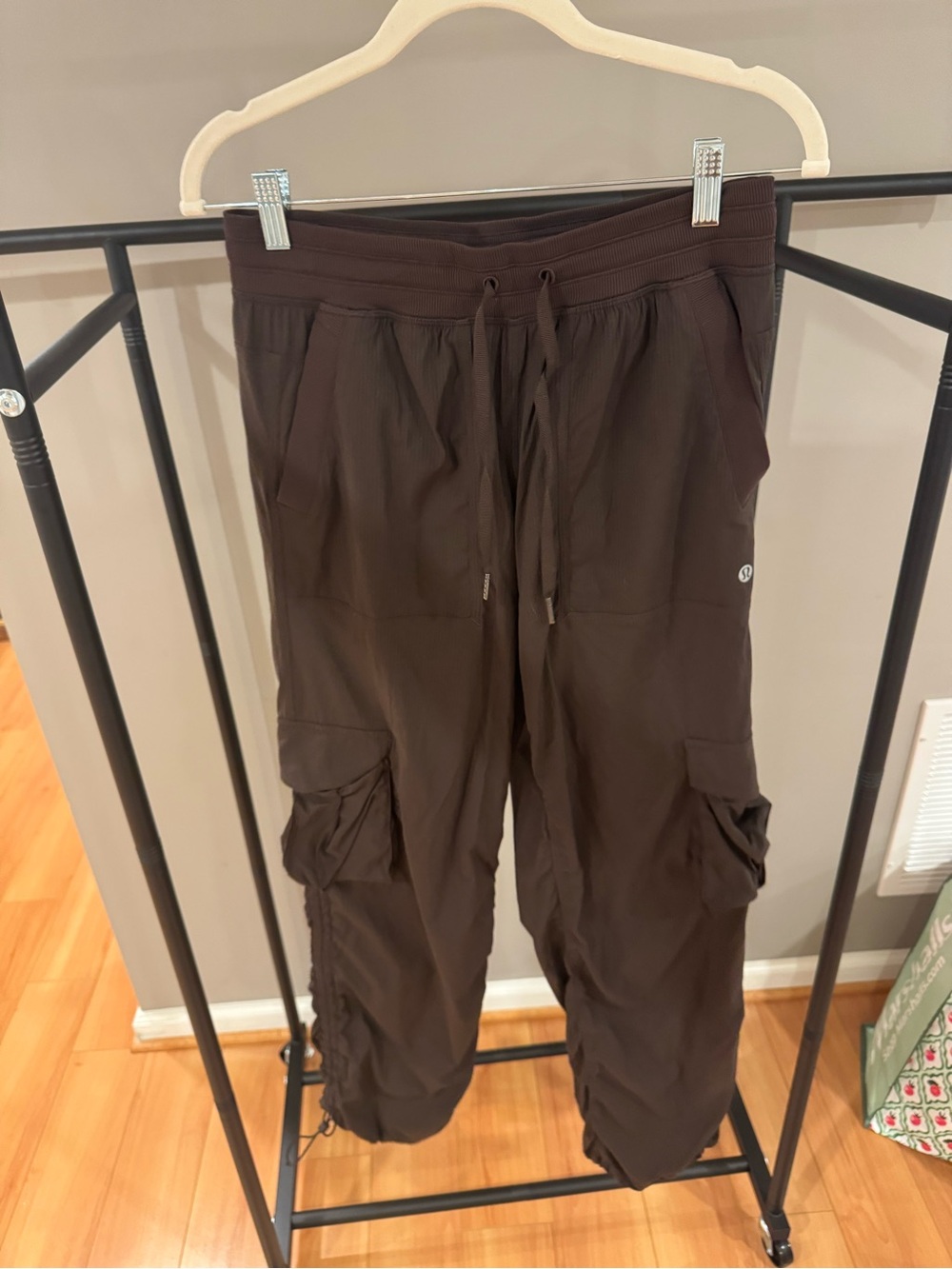 Lululemon Dance Studio Relaxed-Fit Mid-Rise Cargo Jogger/Pant